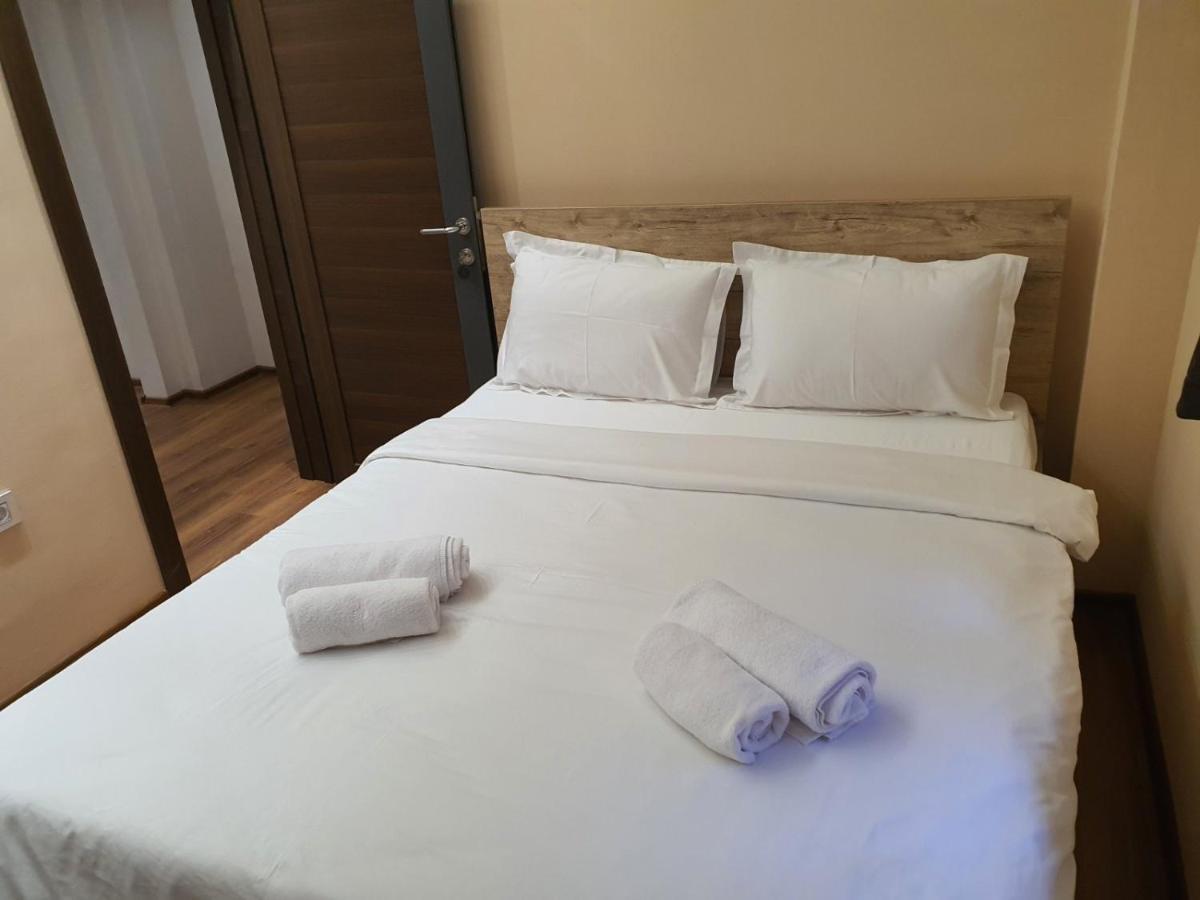 Apartmani Mali Vikend Βελιγράδι Εξωτερικό φωτογραφία
